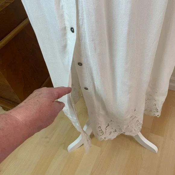 New! ASTR The Label High Waist Button Maxi A-Line Skirt Crochet White Size M - Picture 5 of 11